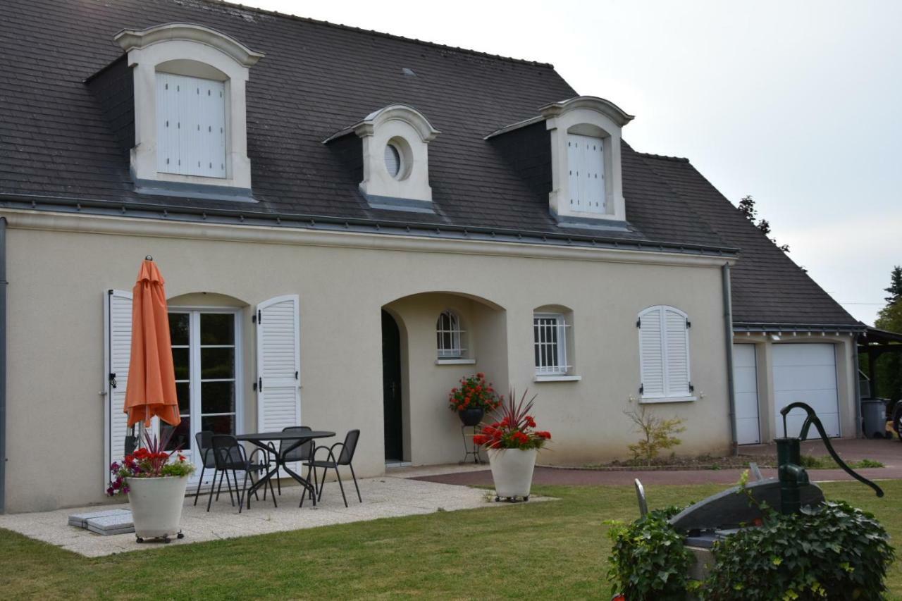 Le Clos Du Vieux Port Véretz Dış mekan fotoğraf